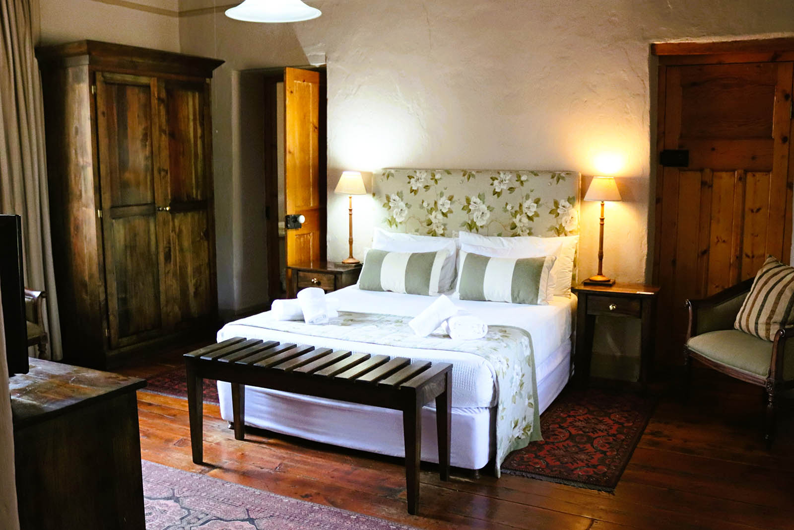 Dedoornkraal Deluxe Rooms
